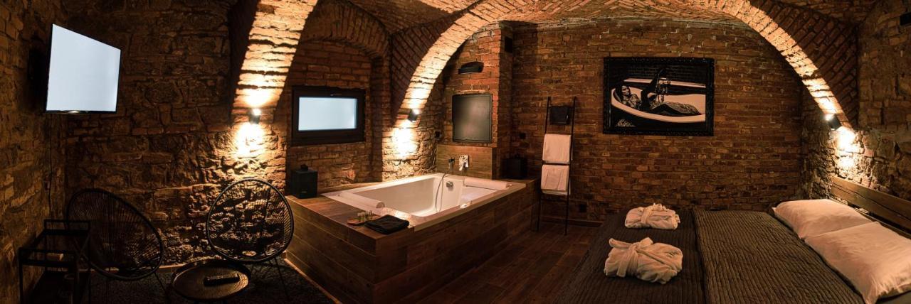 Wellness Gallery Apartments Liberec Buitenkant foto