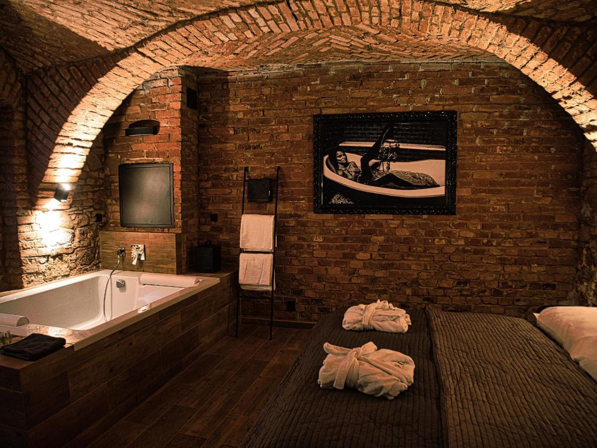 Wellness Gallery Apartments Liberec Buitenkant foto