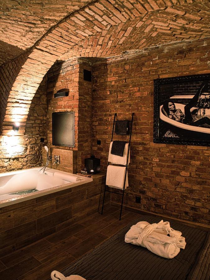 Wellness Gallery Apartments Liberec Buitenkant foto