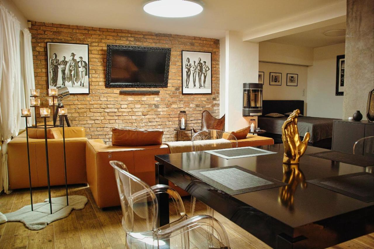 Wellness Gallery Apartments Liberec Buitenkant foto